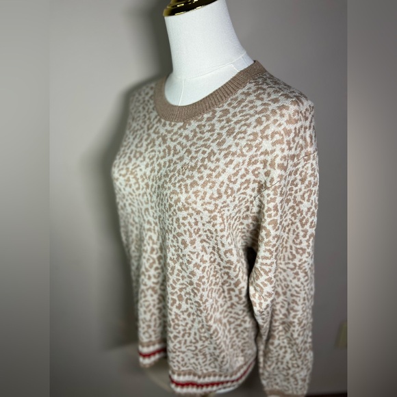 Splendid Knit Brown Leopard Pullover Sweater size Large - Picture 5 of 8
